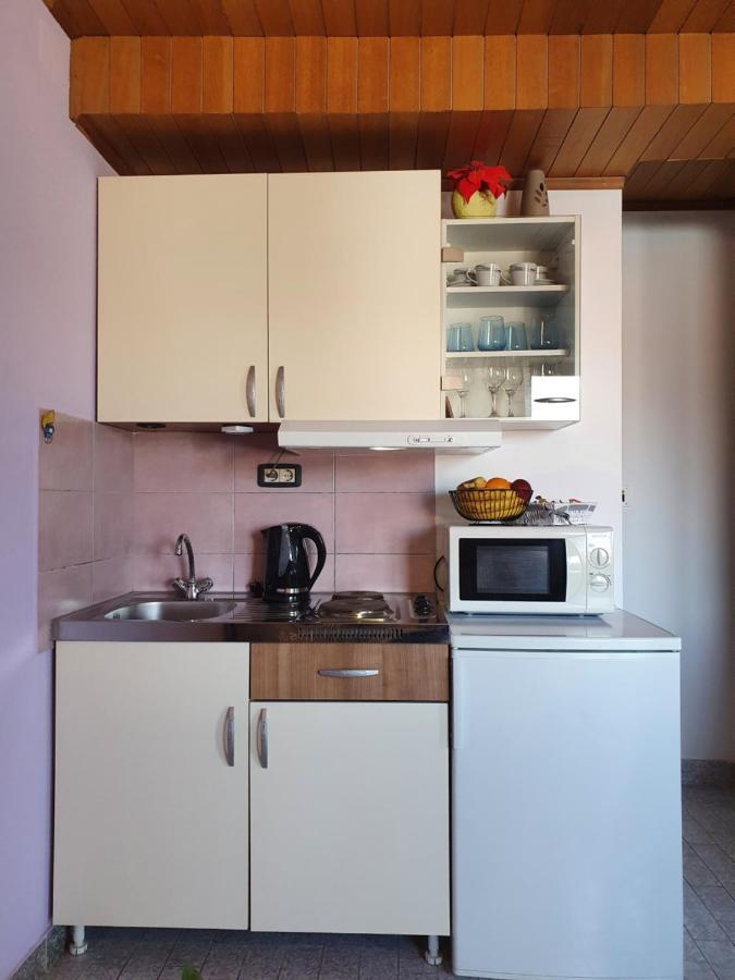 Apartmani Daria & Jure Трогир Екстериор снимка