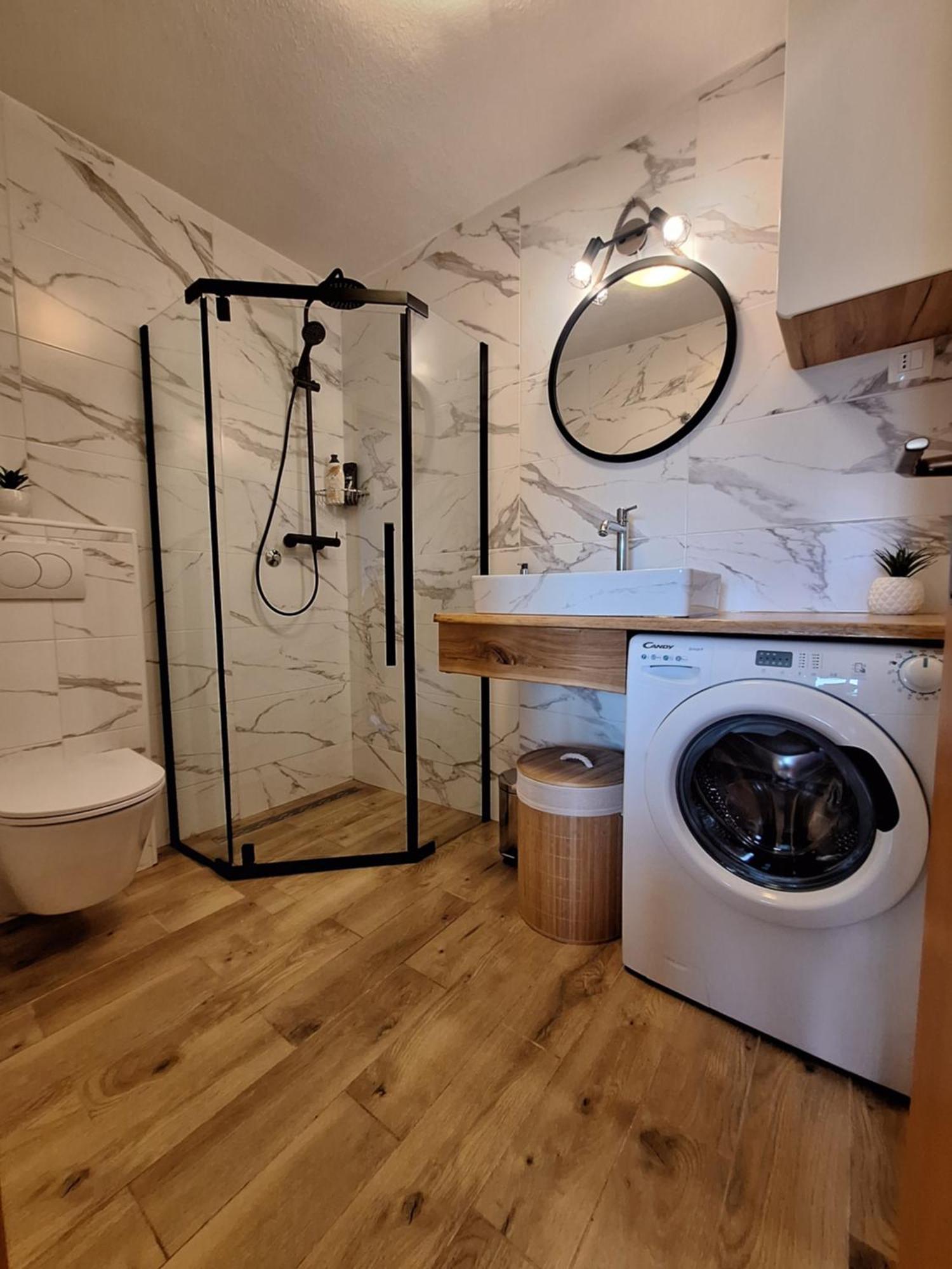 Apartmani Daria & Jure Трогир Екстериор снимка